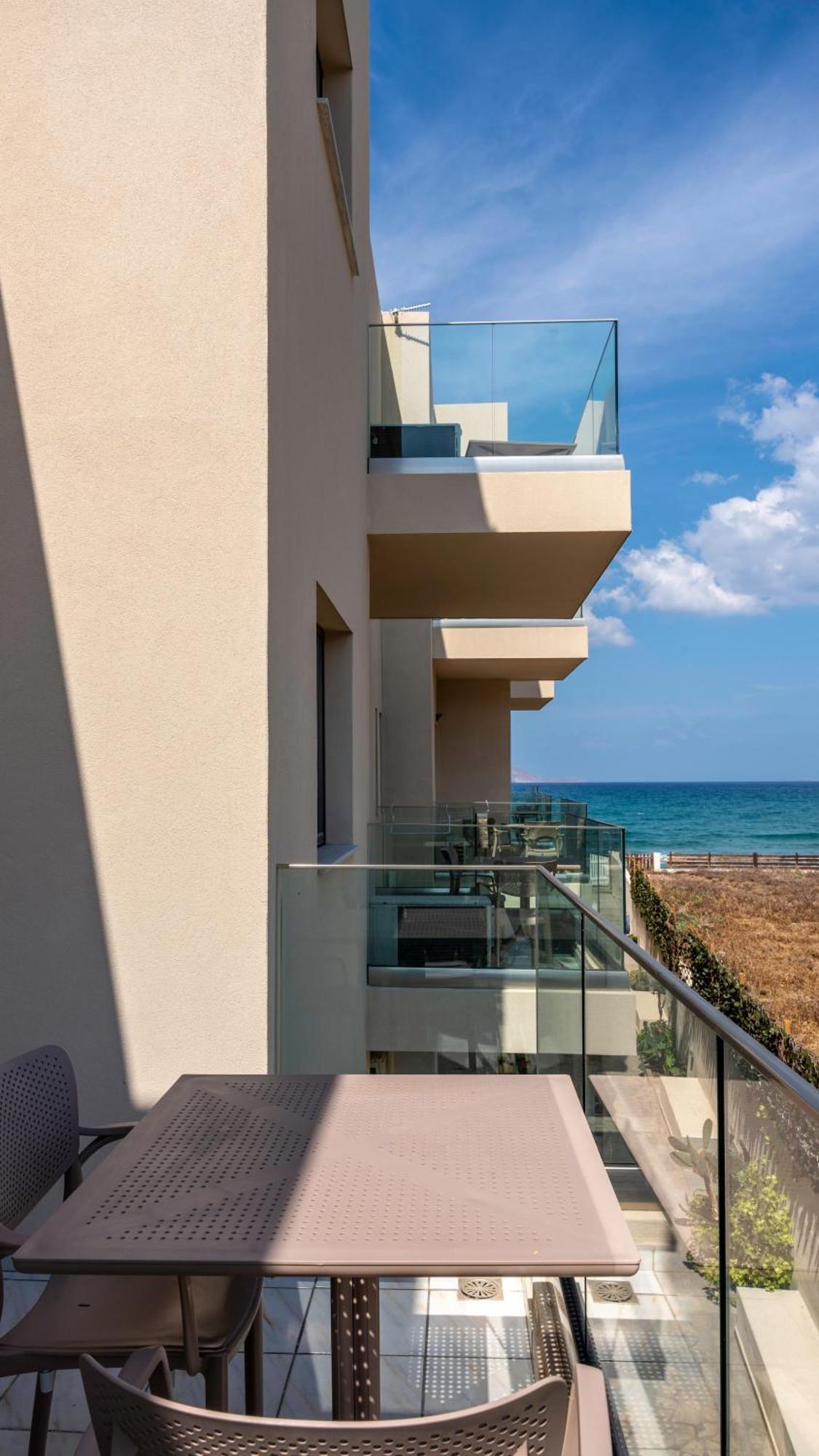 Almare Beach Hotel Kokkini Hani Exteriör bild