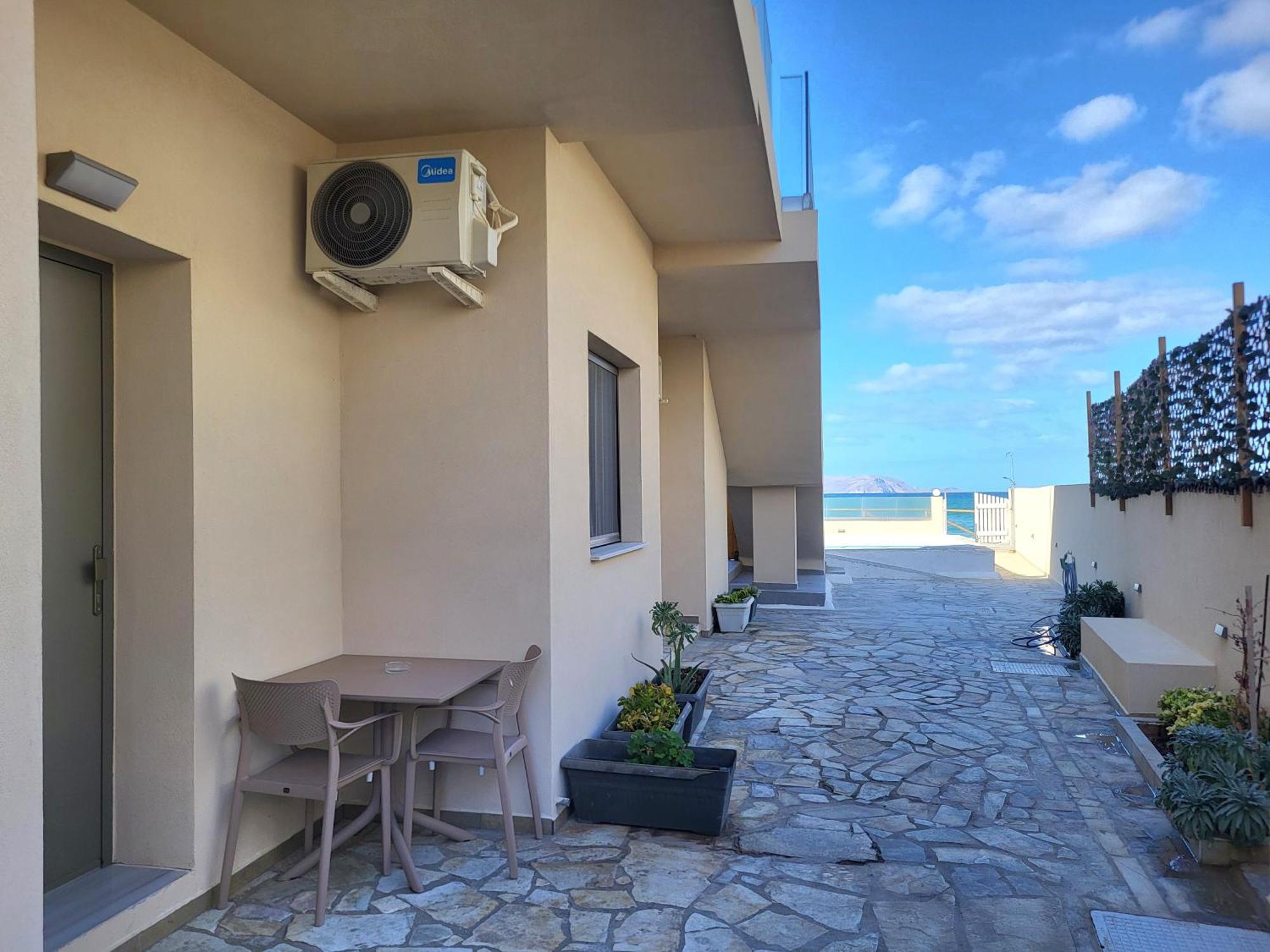 Almare Beach Hotel Kokkini Hani Exteriör bild
