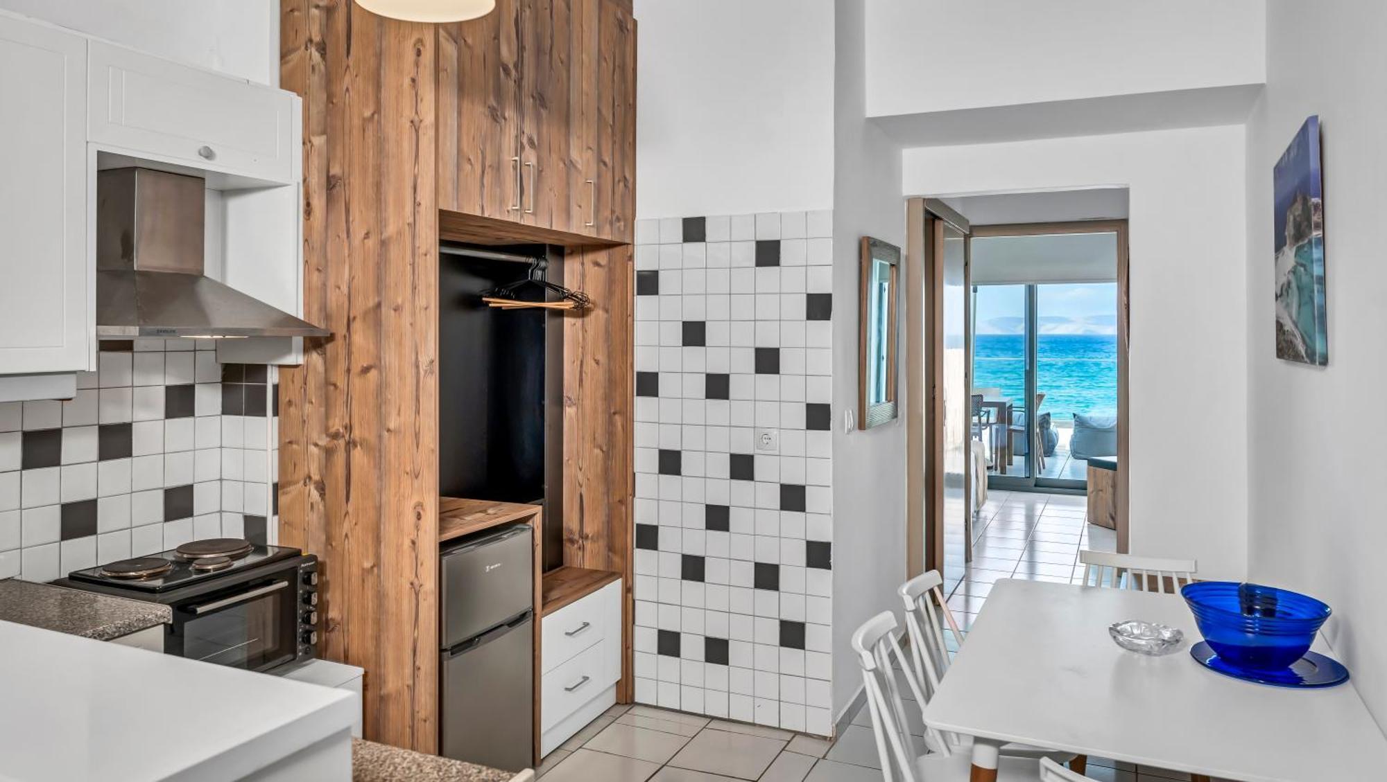 Almare Beach Hotel Kokkini Hani Exteriör bild