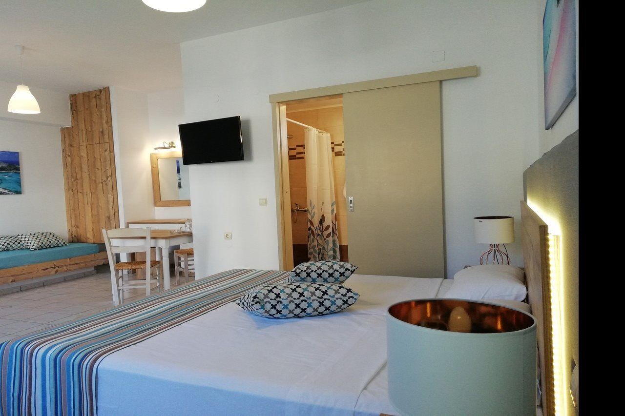 Almare Beach Hotel Kokkini Hani Exteriör bild